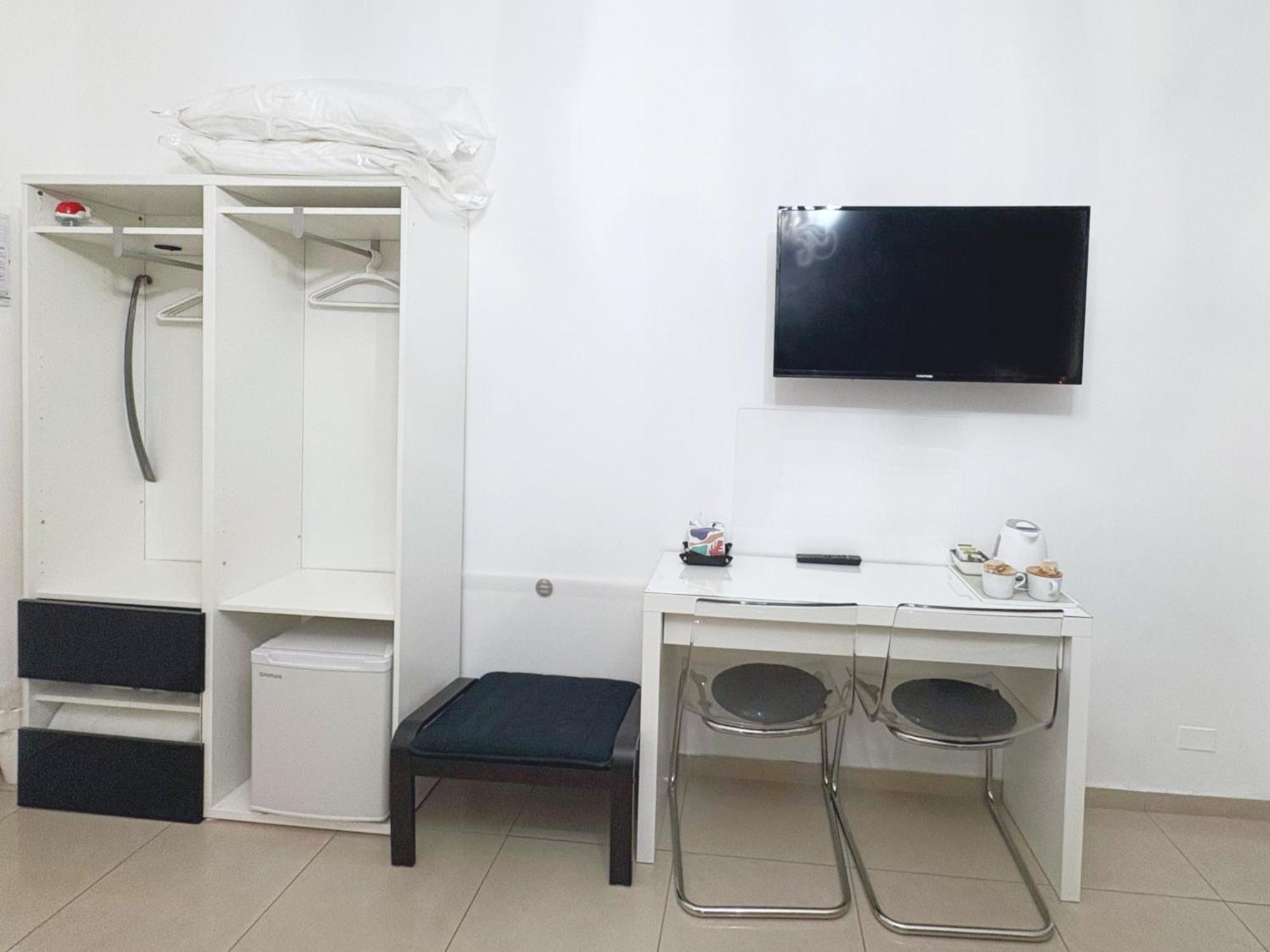 B&B Flo Firenze Bagian luar foto